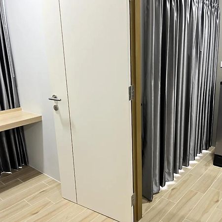 Zayn Express & Suites Bangkok Esterno foto
